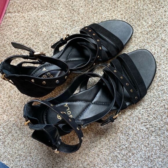 Isola Shoes - Isolá Petra Black Strappy Sandals